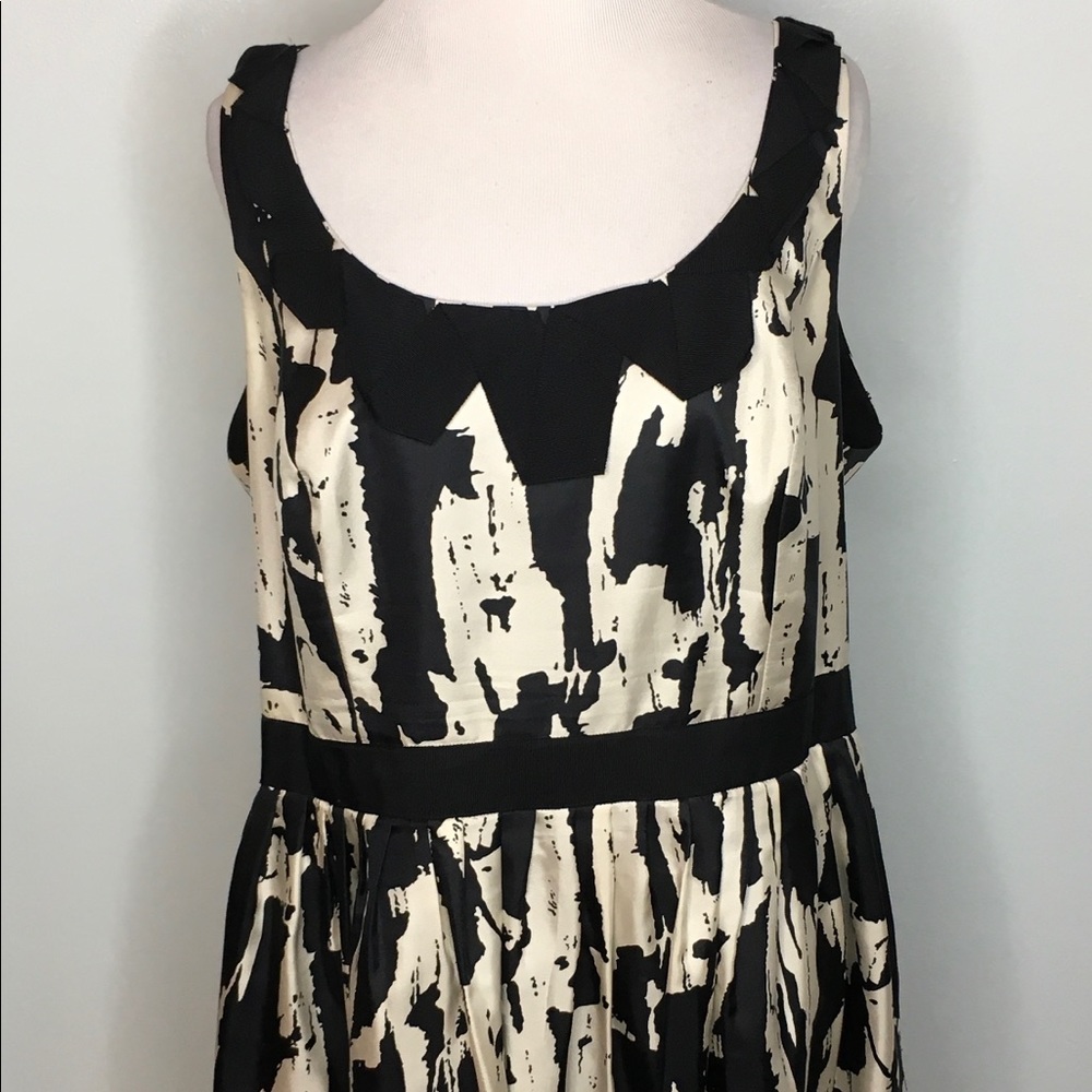 Black and White Painter A Line Dress